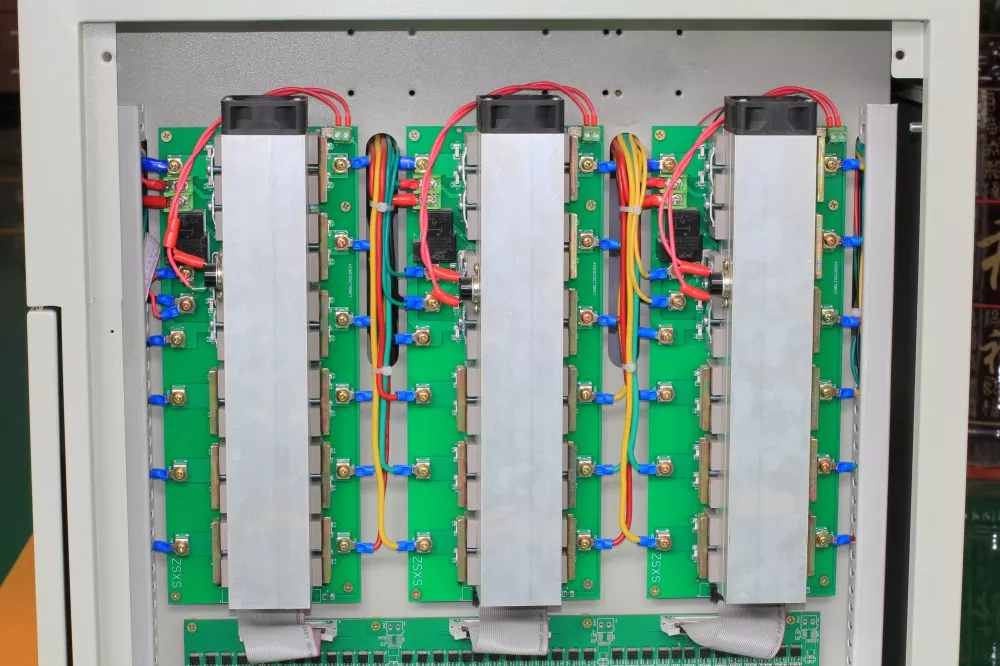 3 Phase 300KVA SCR Static AVR