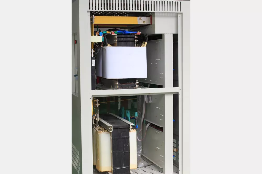 3 Phase 300KVA SCR Static AVR